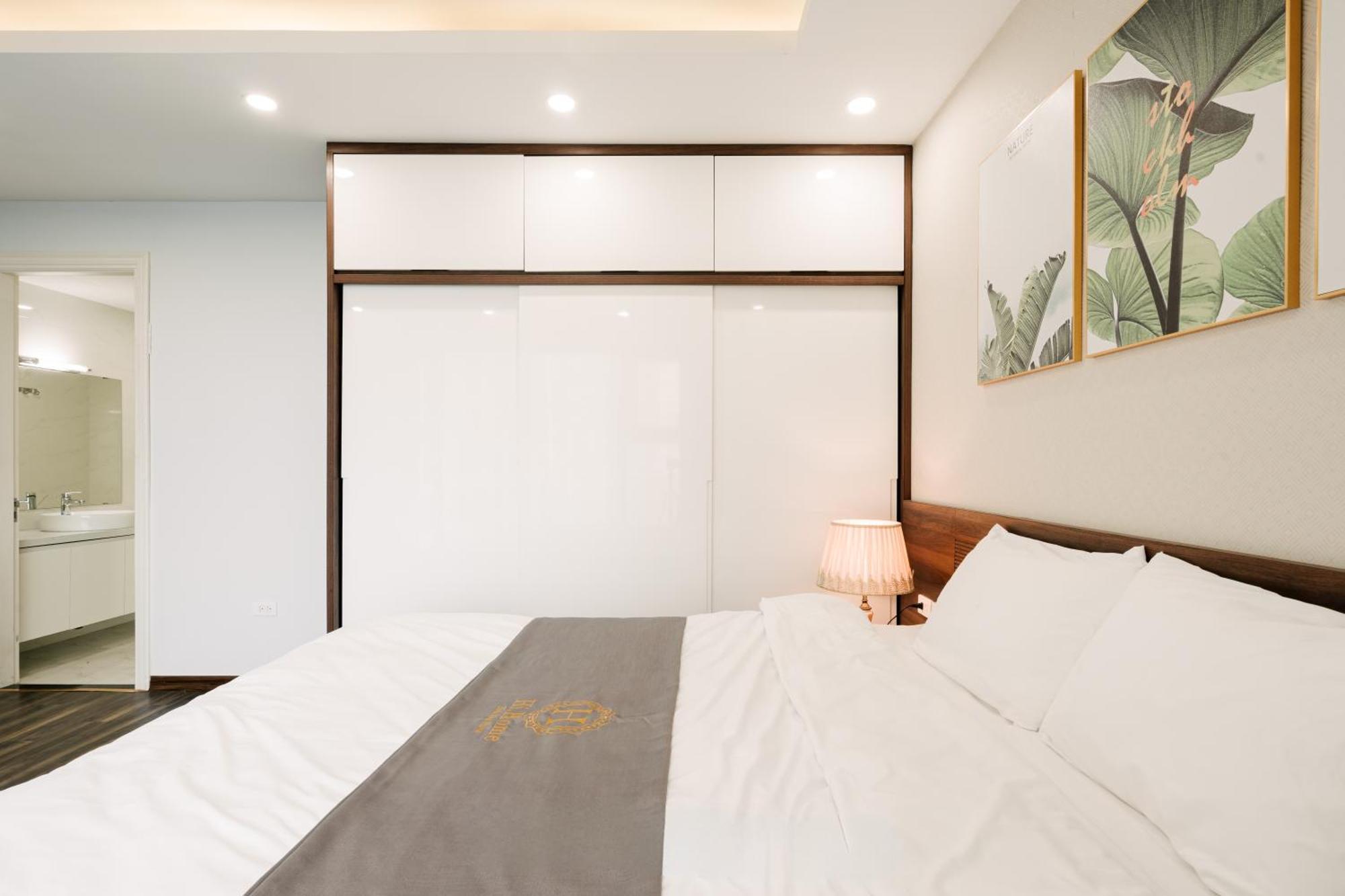 Hi-Home Suites - The West Lake Xuan Dieu Hanoi Buitenkant foto