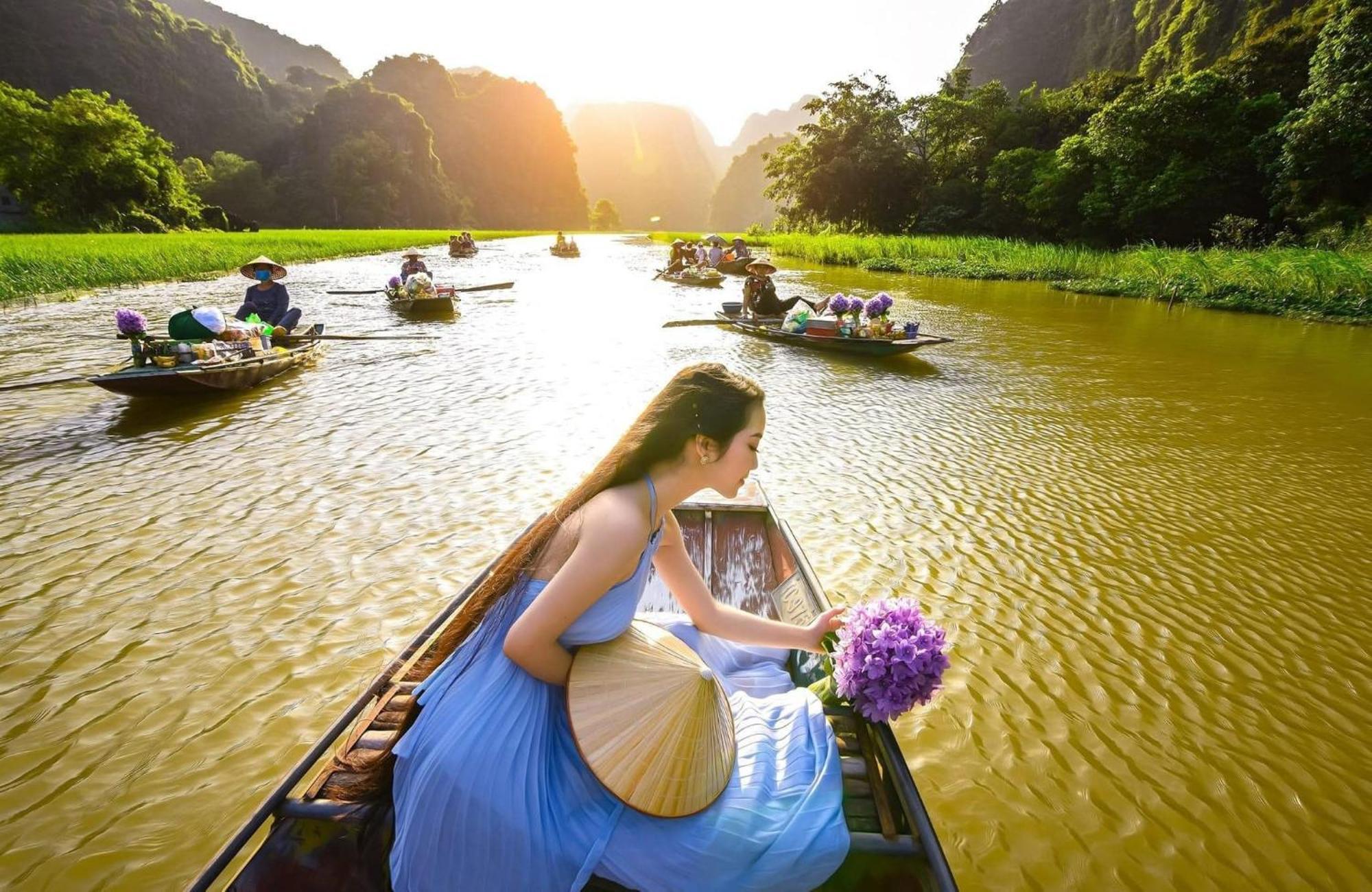 Hi-Home Suites - The West Lake Xuan Dieu Hanoi Buitenkant foto