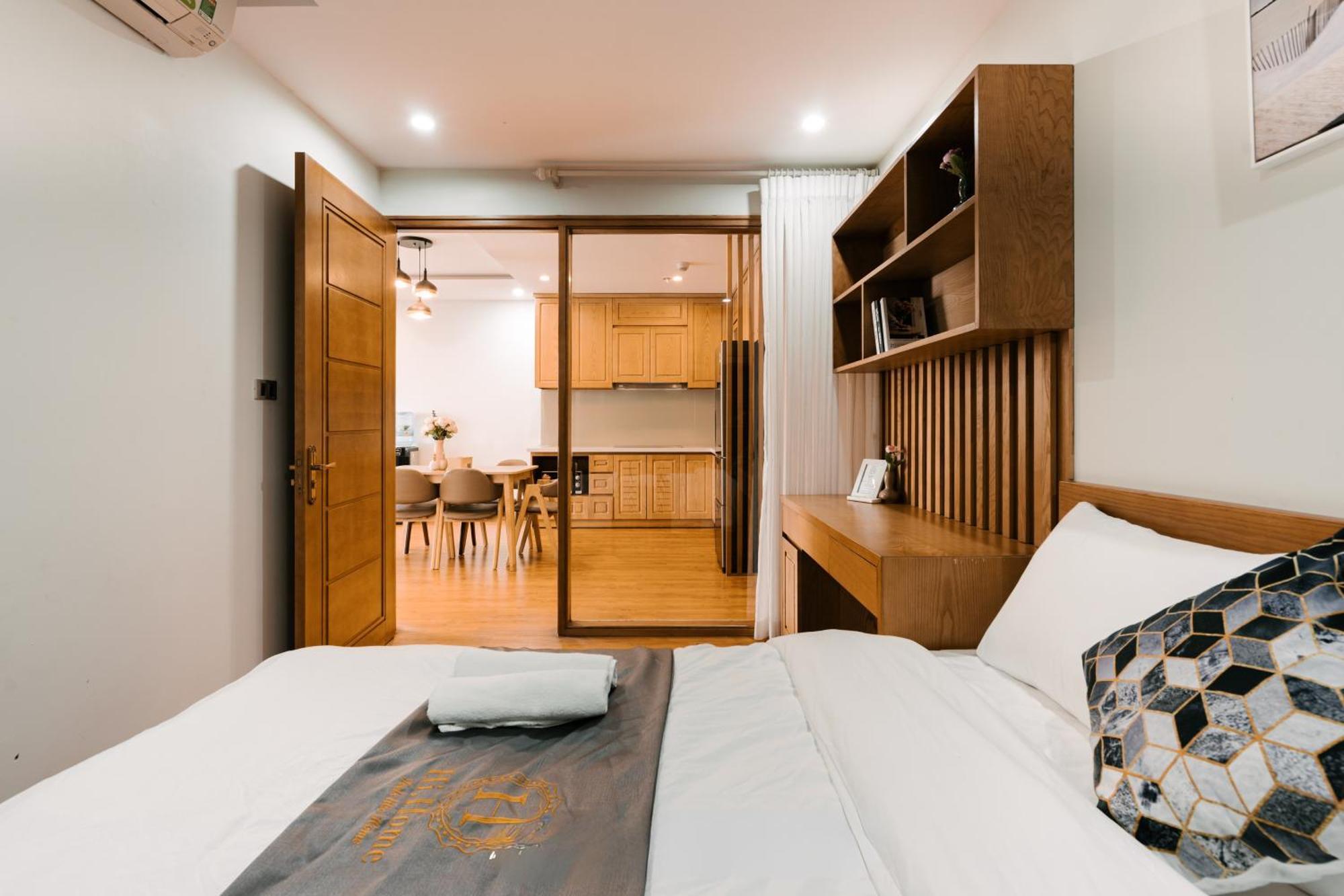 Hi-Home Suites - The West Lake Xuan Dieu Hanoi Buitenkant foto