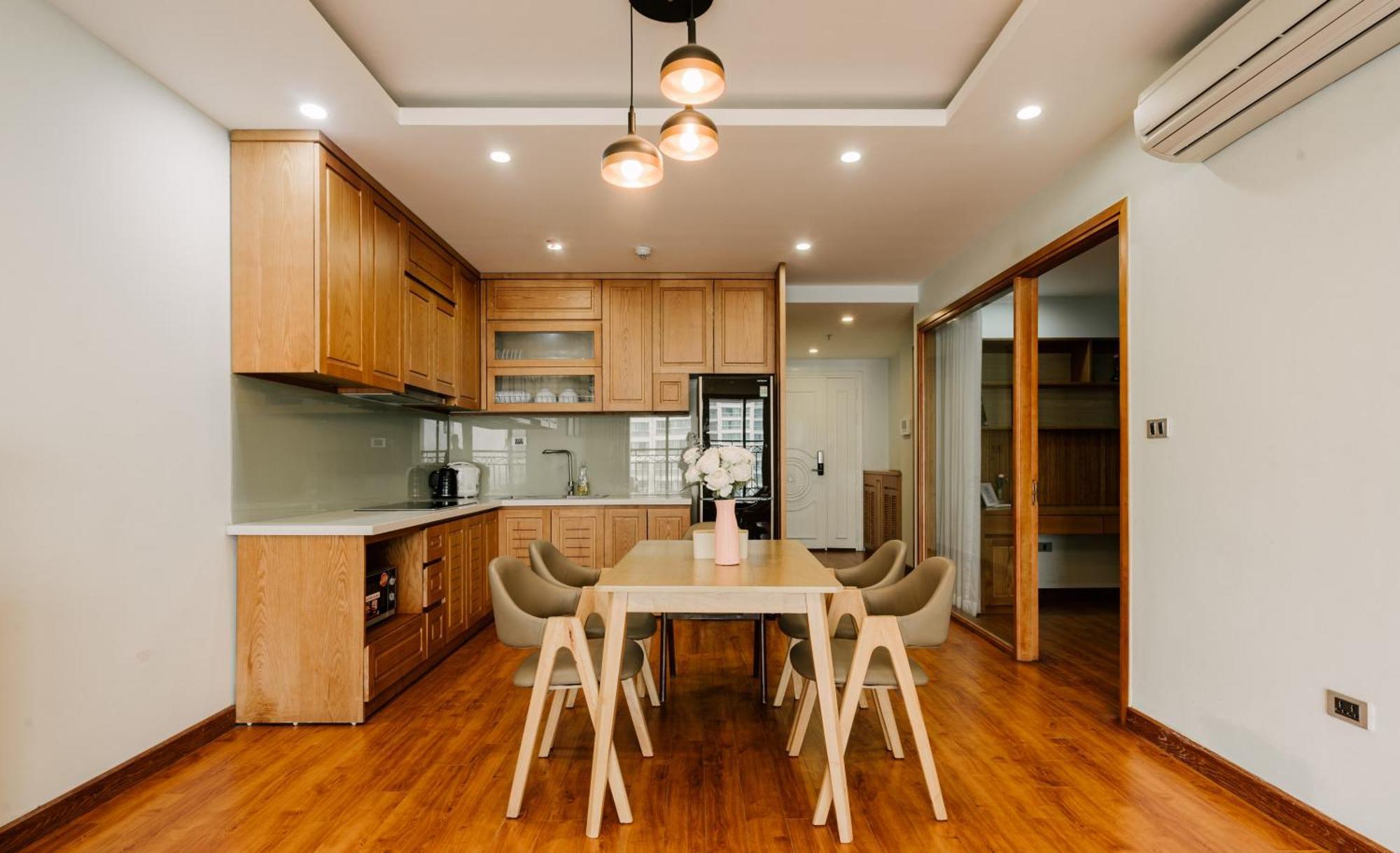 Hi-Home Suites - The West Lake Xuan Dieu Hanoi Buitenkant foto
